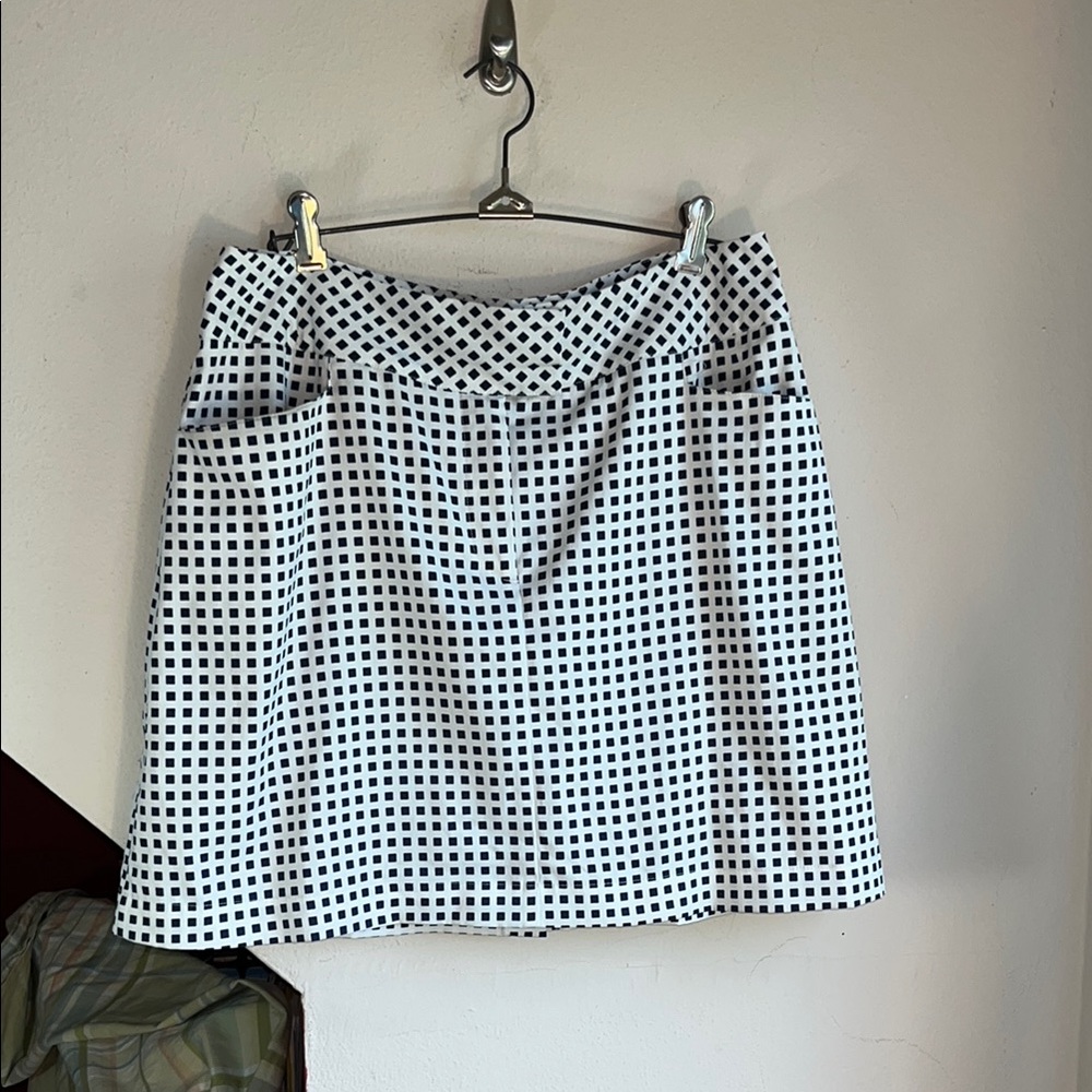 Checkered Navy Blue and White‎ Women's Golf Skort M